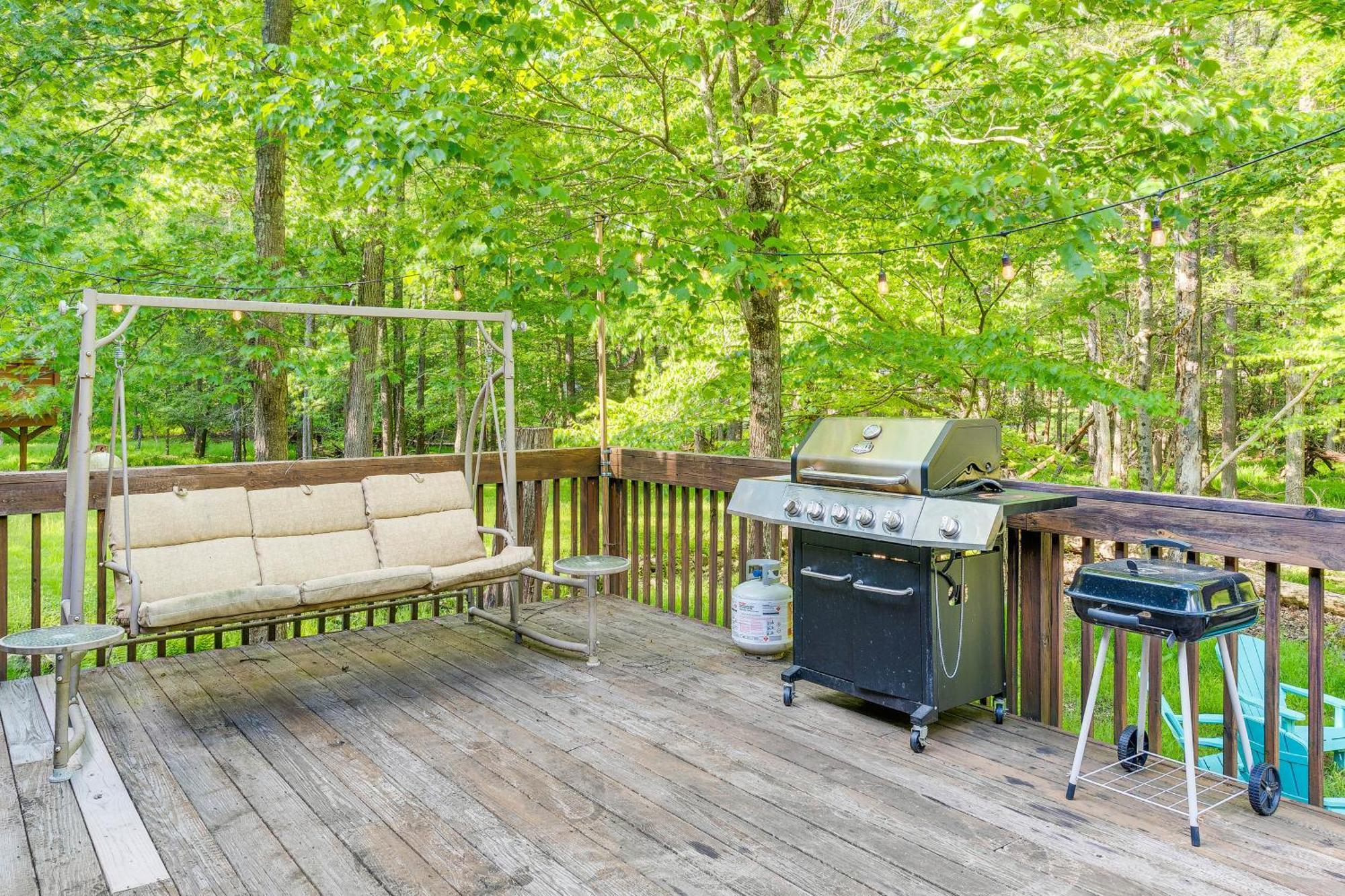 Pet-Friendly Pocono Lake Oasis With Hot Tub! Dış mekan fotoğraf