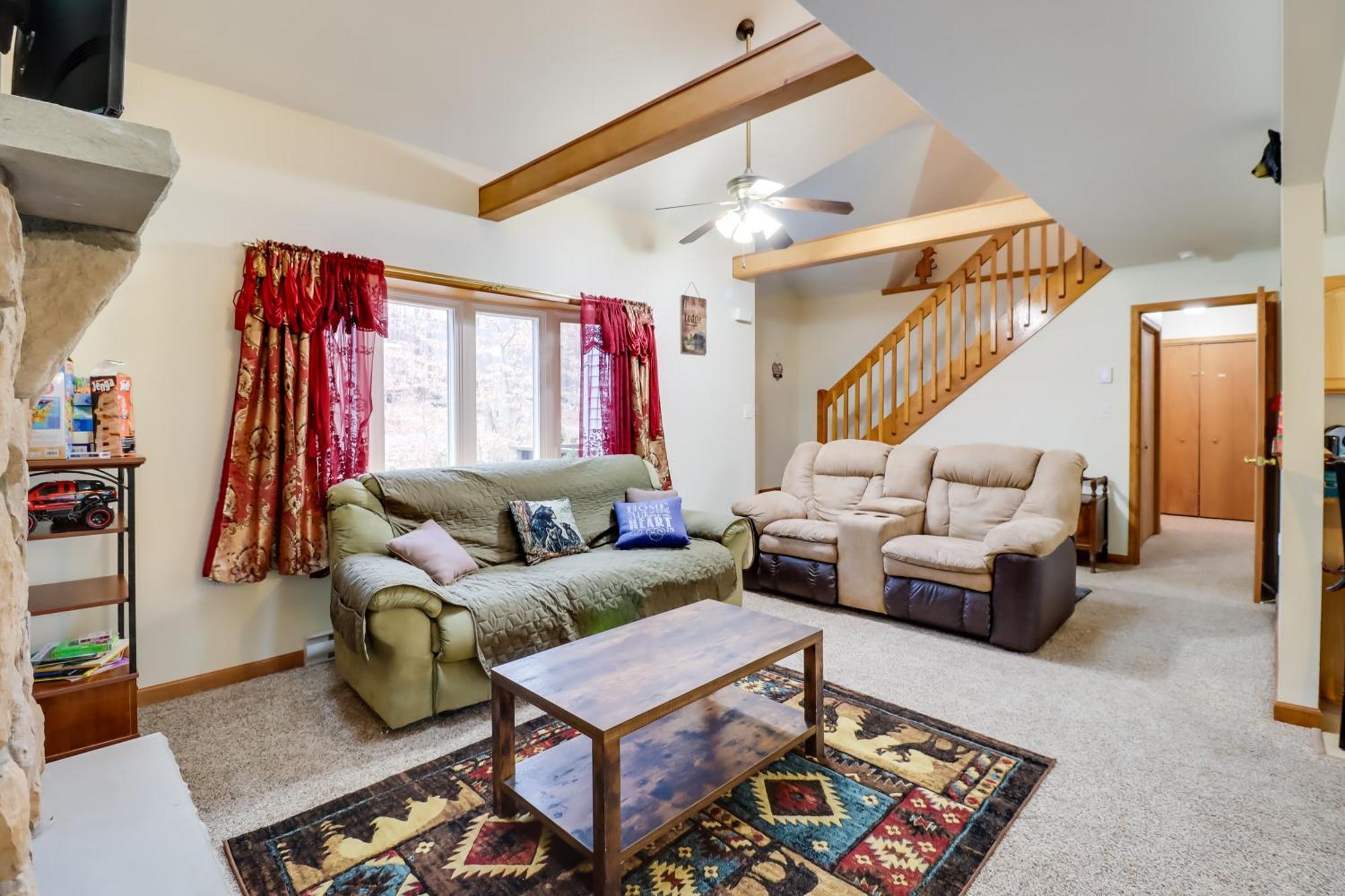 Pet-Friendly Pocono Lake Oasis With Hot Tub! Dış mekan fotoğraf